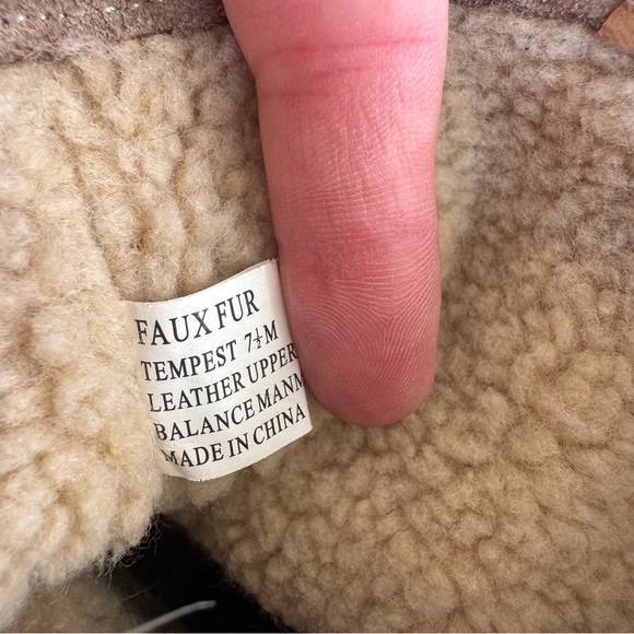 Kelsi Dagger Tempest Faux Sherling Boots - Cowboy Western Style - Picture 11 of 11